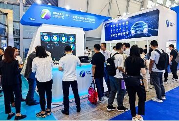 上海AEE展丨鴻利智匯汽車照明產品，以光為引，助力汽車產業智能化發展